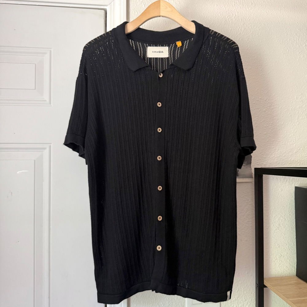 CRITICAL SLIDE black men's stretchy short sleeve knit button up shirt